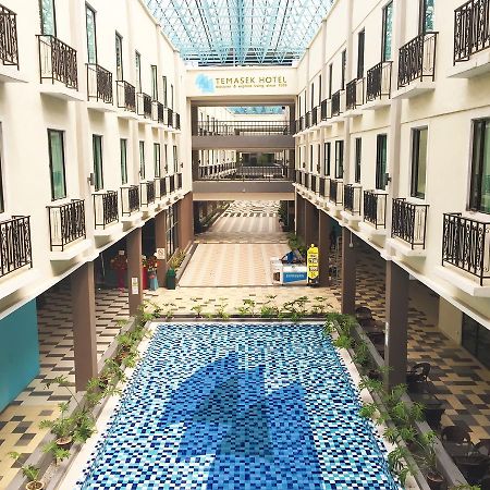 Temasek Hotel Malacca Exterior photo